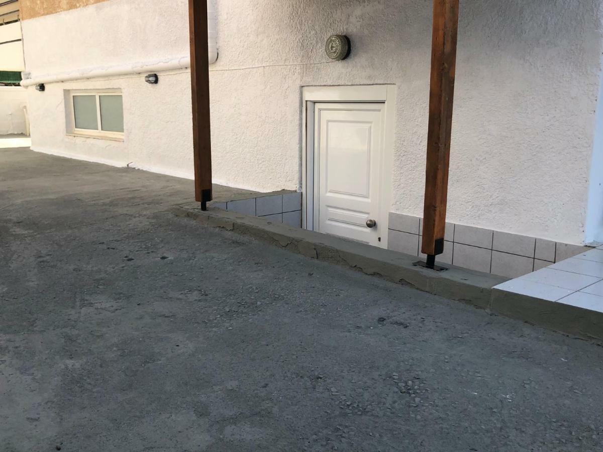 אנביסוס Renovated Apt Close To Beach Wifi Ac מראה חיצוני תמונה